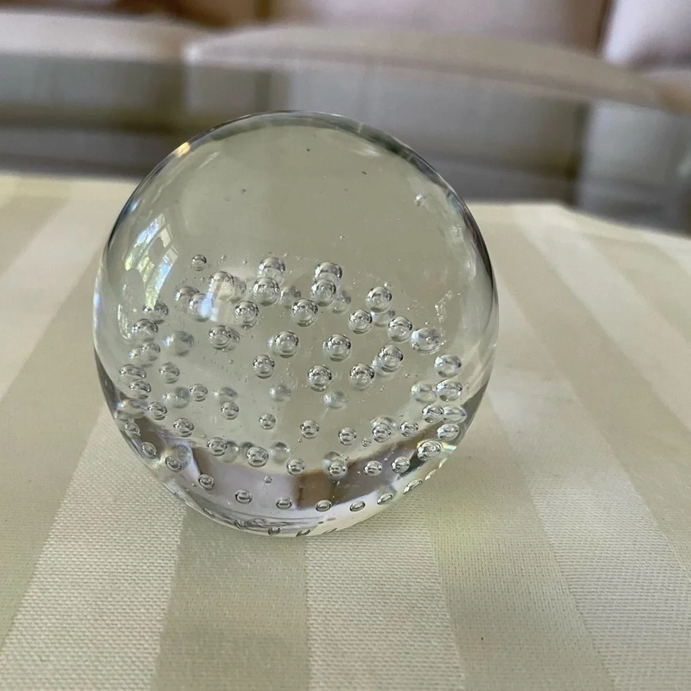 Three Paperweights 2 Vintage Clear Round Glass With Bubbles Murano Style & Bunny - Picture 4 of 16